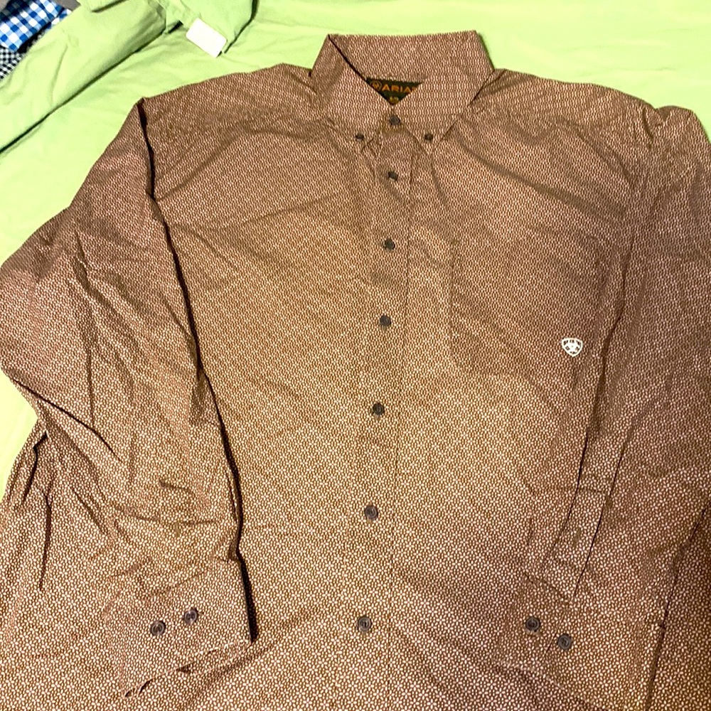 Ariat mens button up shirt